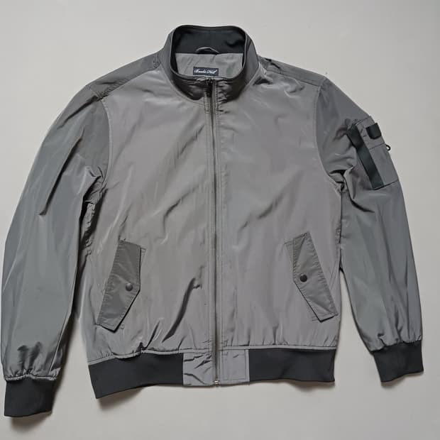 [105] 브룩스힐 그레이 배색 봄버자켓 바람막이