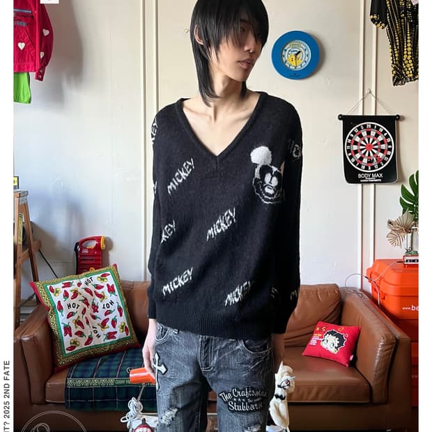 1980s YOSHIMURA Disney Hairy V-Neck Knit