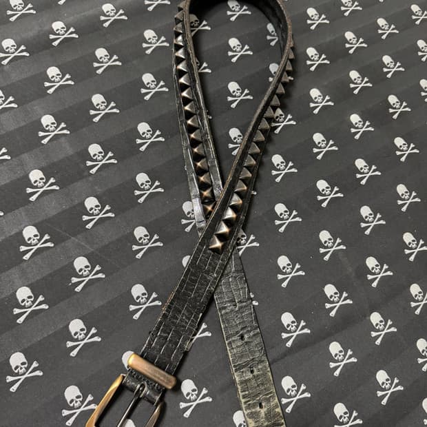 “Tornado Mart” Black Stud Belt