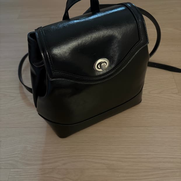 오브히 미뇽 백팩