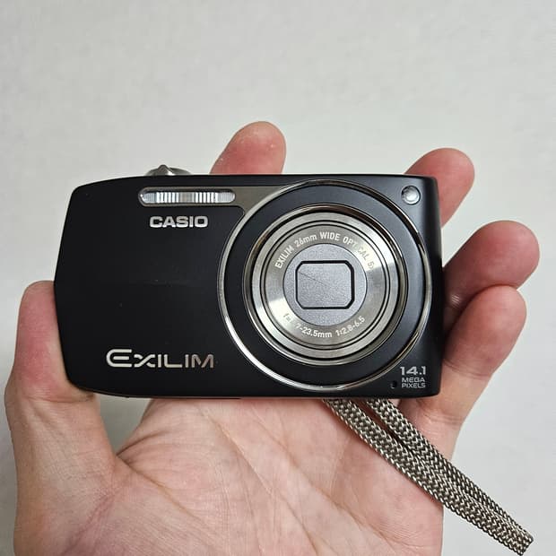 (아일릿 모카 디카) 카시오 엑슬림 EX-Z2300 블랙