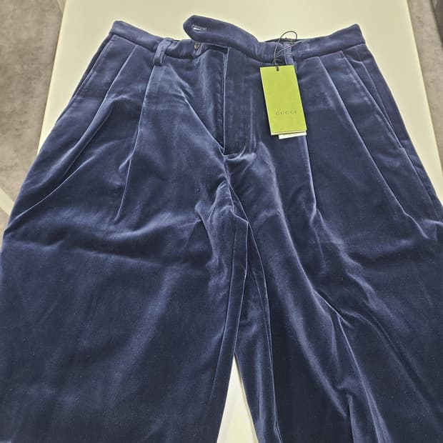 구찌 벨벳 남성 반바지 사이즈50