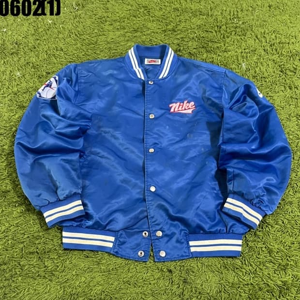 나이키 90s 베이스볼 점퍼 자켓