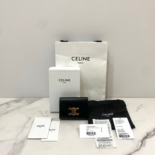 셀린느 컴팩트 월렛 코인 트리옹프 샤이니 카프스킨 여성 반지갑 블랙 정품