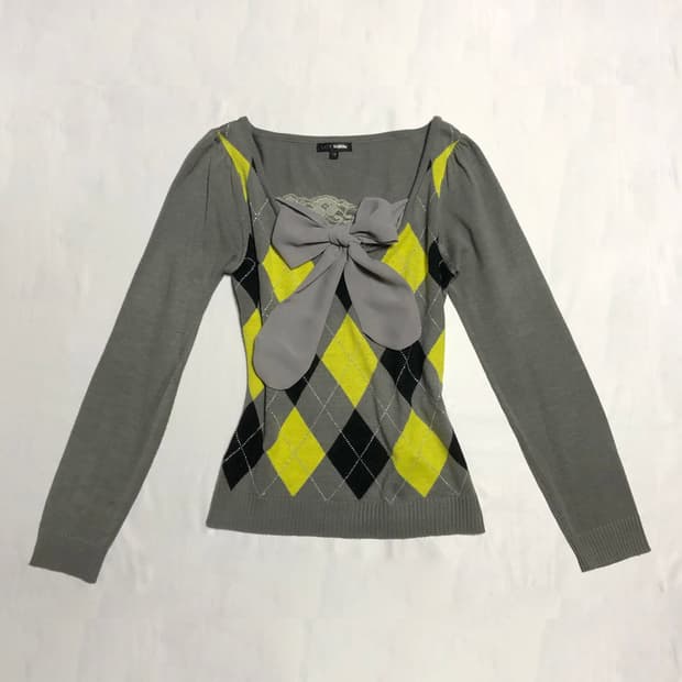 리본 레이스 로걀 아가일 니트 탑 그레이