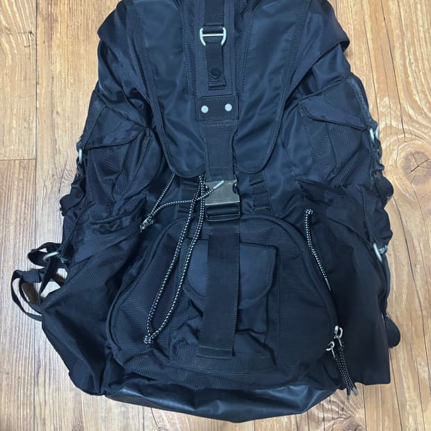 앤더슨벨 테크니컬 베를린 백팩