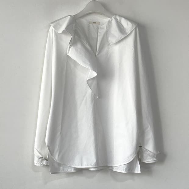 한섬 시스템 러플 블라우스 셔츠