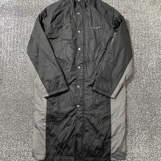 빈티비9. 일본빈티지 리복 자수 벤치코트 돕바 기모 플리스 바람막이