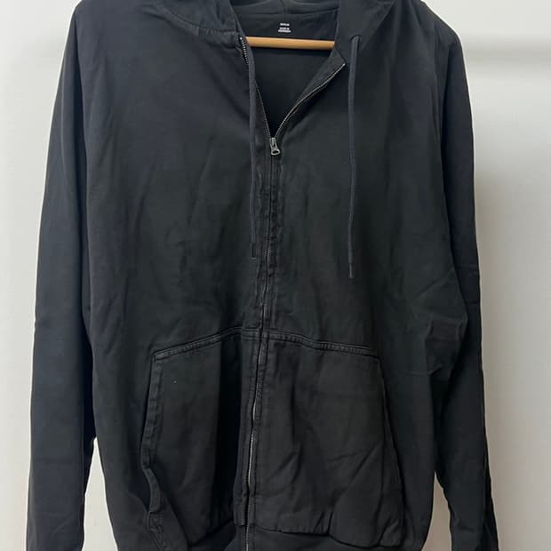 (새상품)이지갭 후드집업 블랙M