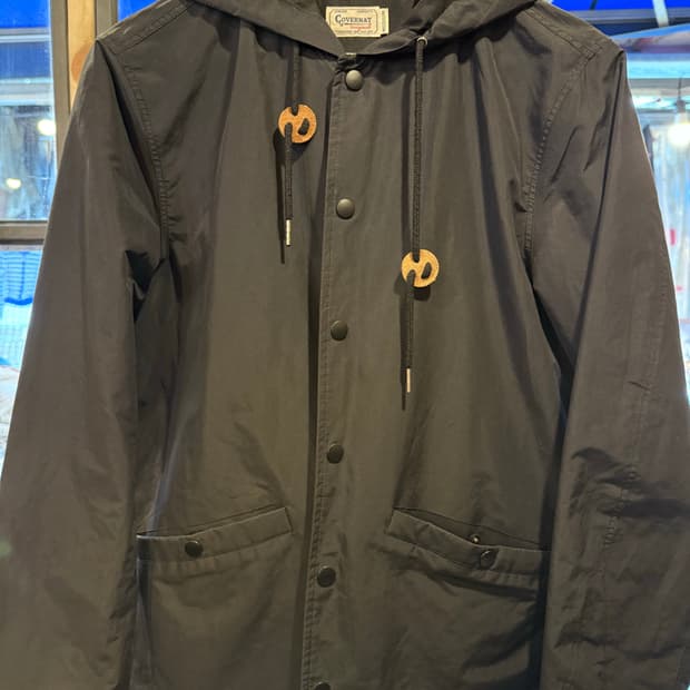 커버낫 블랙 바람막이