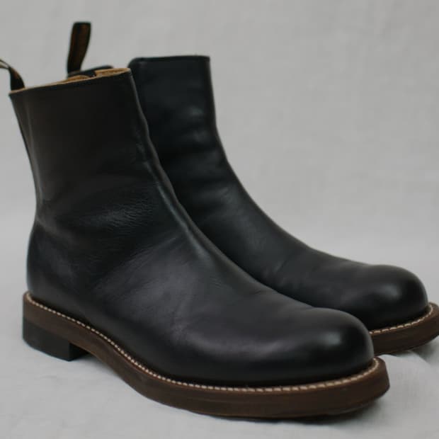 롤링덥트리오 캐스퍼 블랙 홀스하이드 9.5