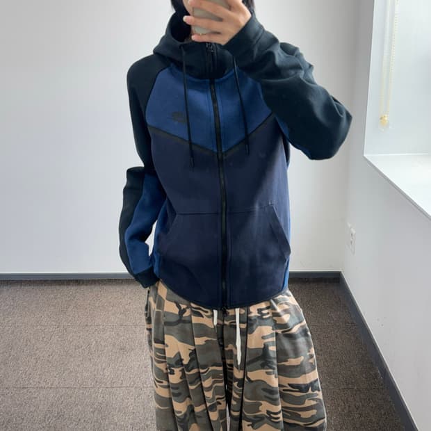 Nike 나이키 네이비 블랙 배색 후드집업 
