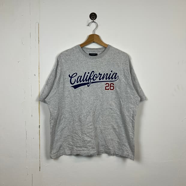 백넘버 캘리포니아 프린팅 그레이 티셔츠 L