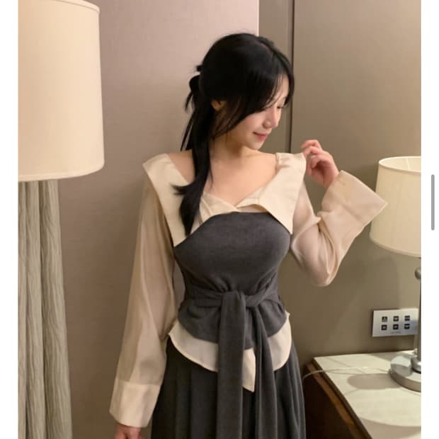 하객룩 오프숄더 블라우스