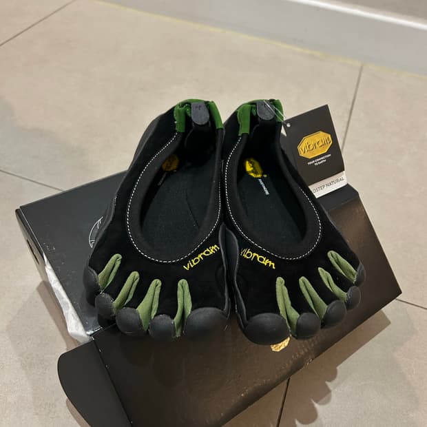 비브람 파이브핑거스 클래식 에보 블랙 그린 37size