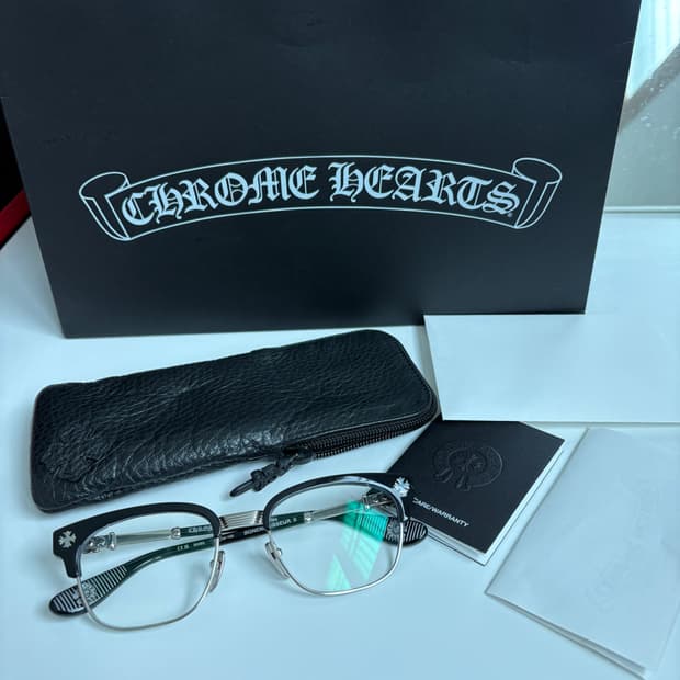 크롬하츠 안경 보넨노이슈어2 블랙 실버 새상품급 판매