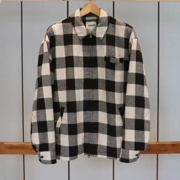 틸레이트 버팔로 자켓 화이트 M