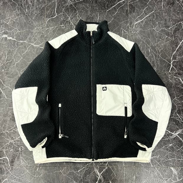 나이키 ACG 배색 플리스 쉐르파 리버시블 집업 자켓