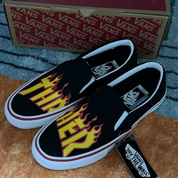 반스 x 쓰레셔 슬립온