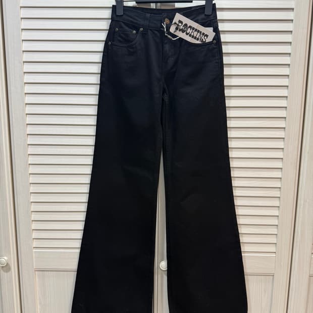 록킨스 블랙 와이드 여성 데님 팬츠 24 부츠컷 made in italy