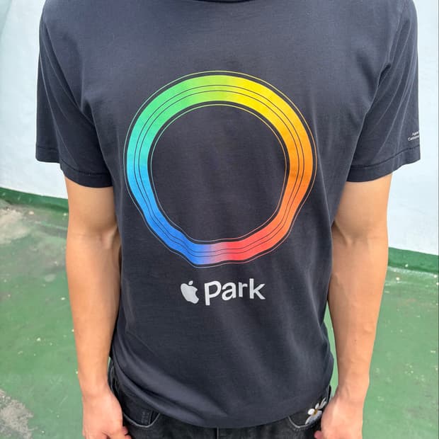 애플 파크 프로모 티셔츠