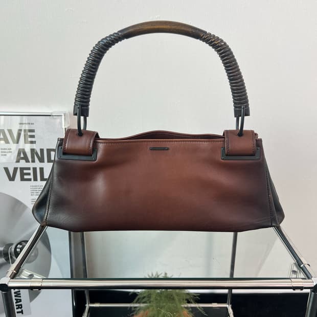 구찌 FW2002 밤부 핸들 그라데이션 숄더백