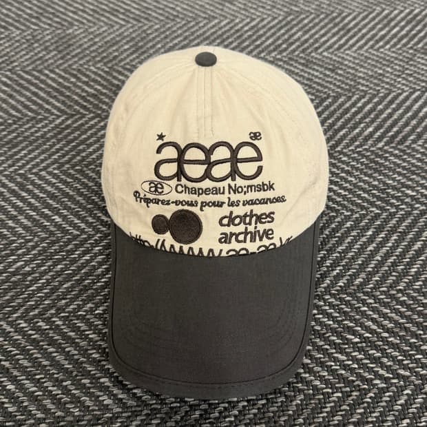 에이에이(aeae) 볼캡 모자 베이지/블랙 (OS)