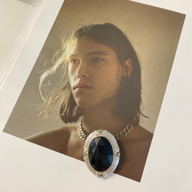 빈티지 오벌 블랙 스톤 브로치 