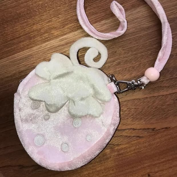 * 당일출고 strawberry sparkling bag
