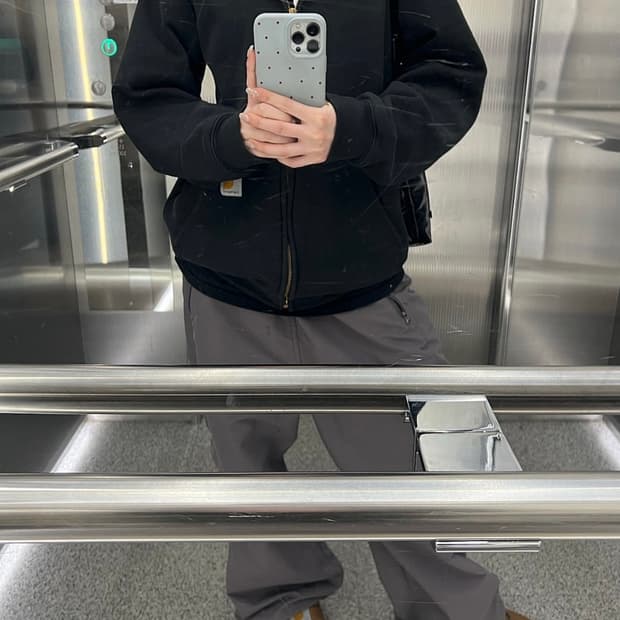 코이세이오 스트랩 트랙팬츠 차콜