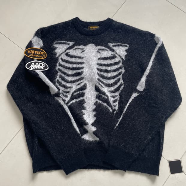X AAO REAL BONE mohair knit 모헤어니트