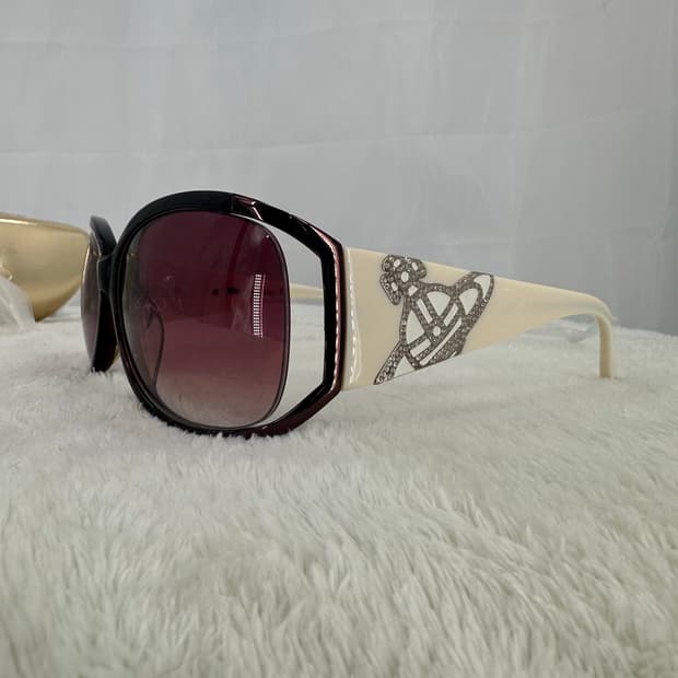 [새상품 무료배송] Made in Italy 비비안웨스트우드 선글라스