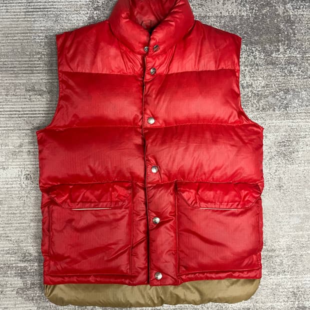 90s vtg Wrangler down