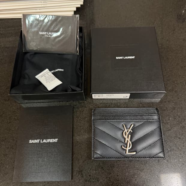 입생로랑 YSl 카드지갑