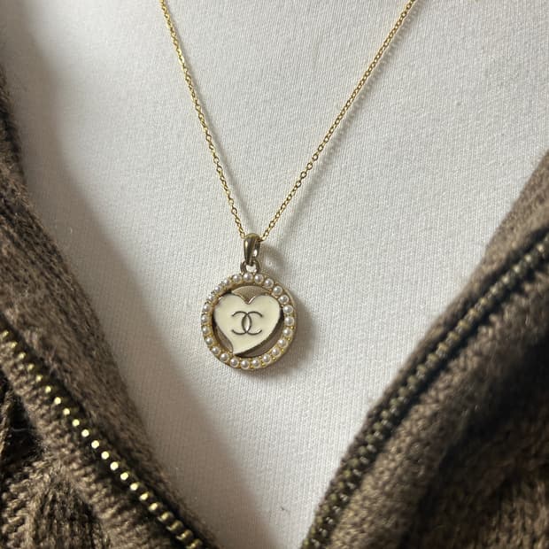 🖤 CHANEL 빈티지 참 커스텀 골드 네크리스