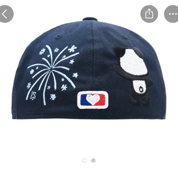 더뮤지엄비지터 PONY EMBROIDERY CAP (NAVY)