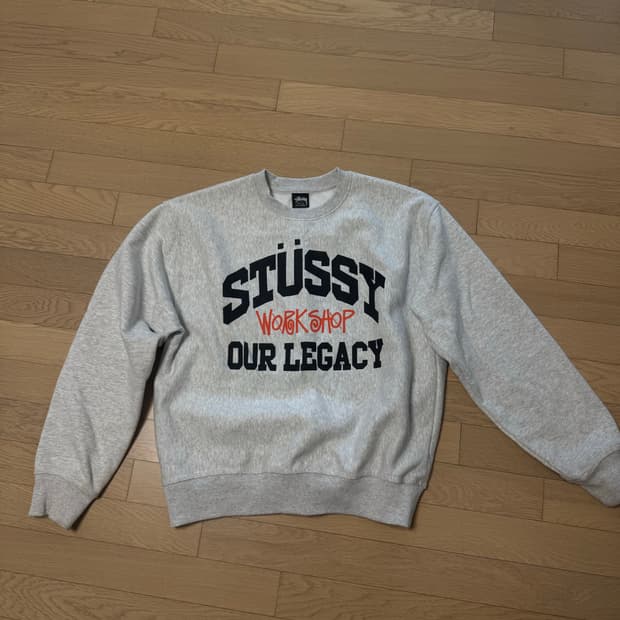 스투시 아워레가시 워크샵 스웻 라지 판매합니다.