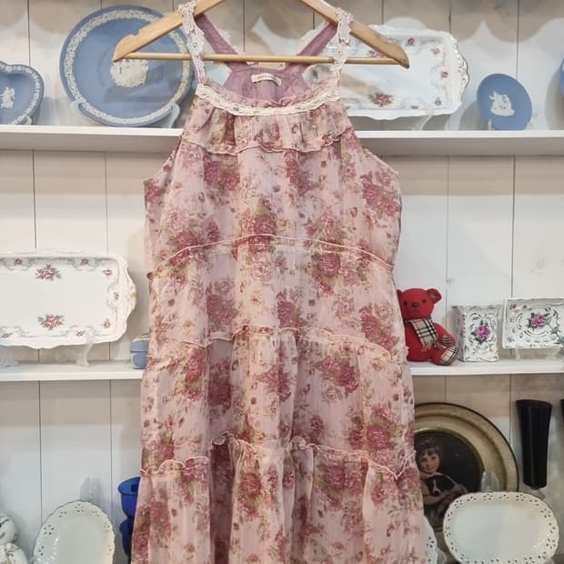 axes femme(악시즈팜므) 라벤더로즈 레이스 캉캉 슬립원피스