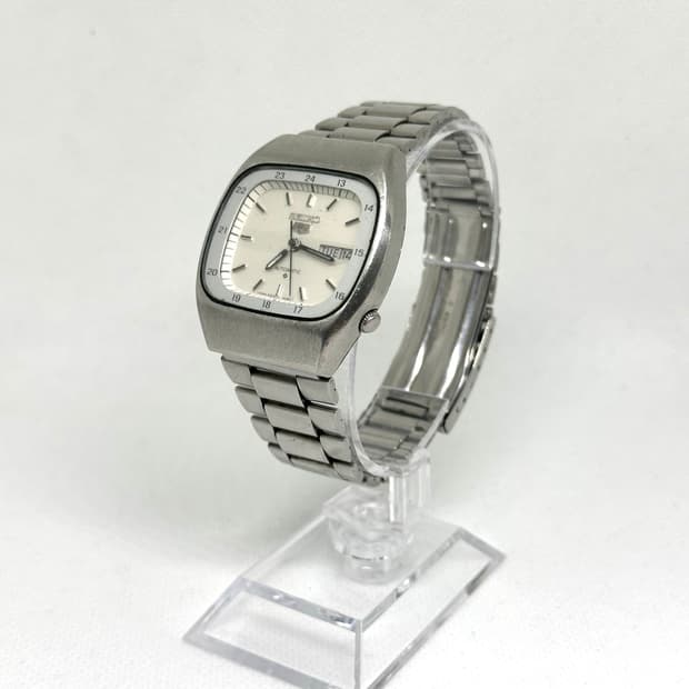 빈티지 세이코 5 (Seiko 5) 오토매틱 6309-5230 모델