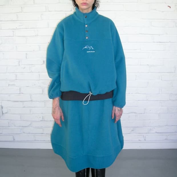 에옹쓰 mountain fleece set deep green