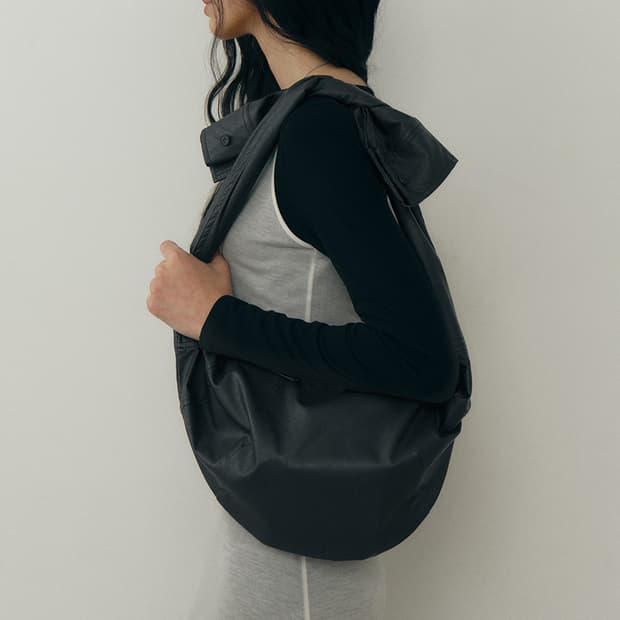 로우타이드 LEATHER SHIRT TOTE BAG [BLACK]