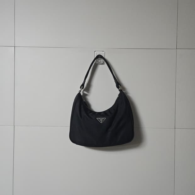 프라다 PRADA 오리지날 나일론 호보백 (숄더가능)