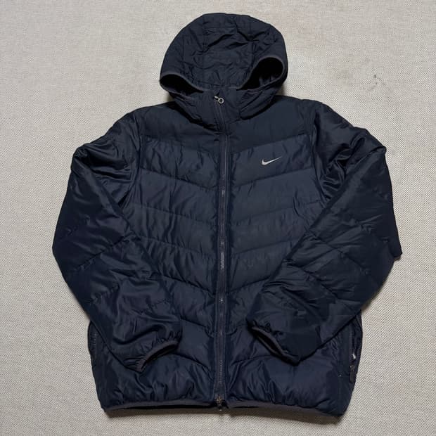 나이키 스몰스우시 패딩자켓