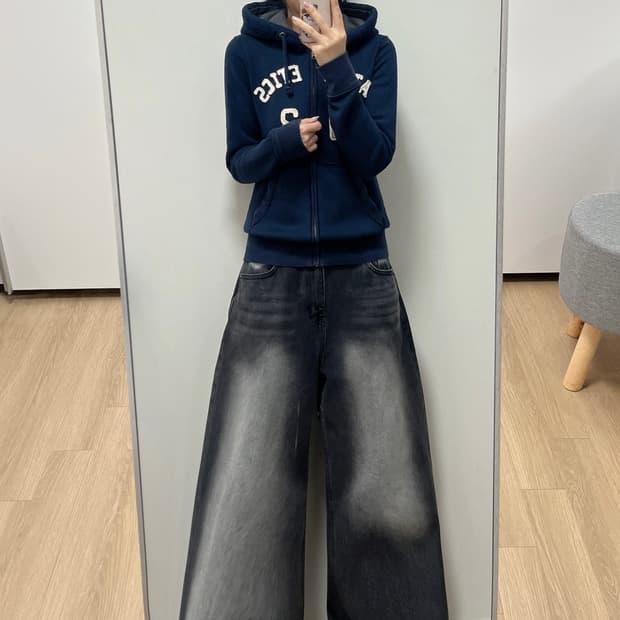 아베크롬비 딱붙핏 자수로고 네이비 후드집업