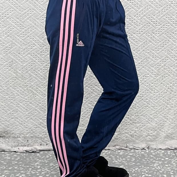 아디다스 Y2K 대장급 네이비핑크 트랙팬츠 100 C08994