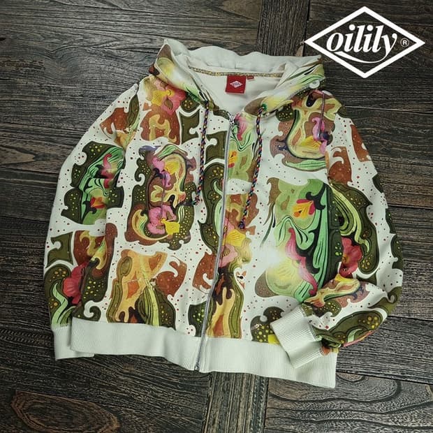[오일릴리] 멀티 그래픽 패턴 오버핏 후드 집업 P01581