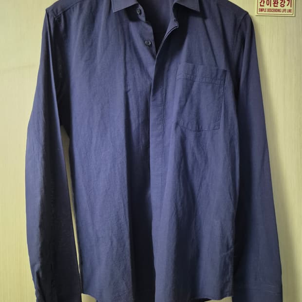 지오송지오 네이비 색상 셔츠 100