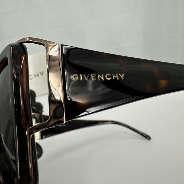 [새상품 무료배송] 정품 지방시 Made in Italy 선글라스