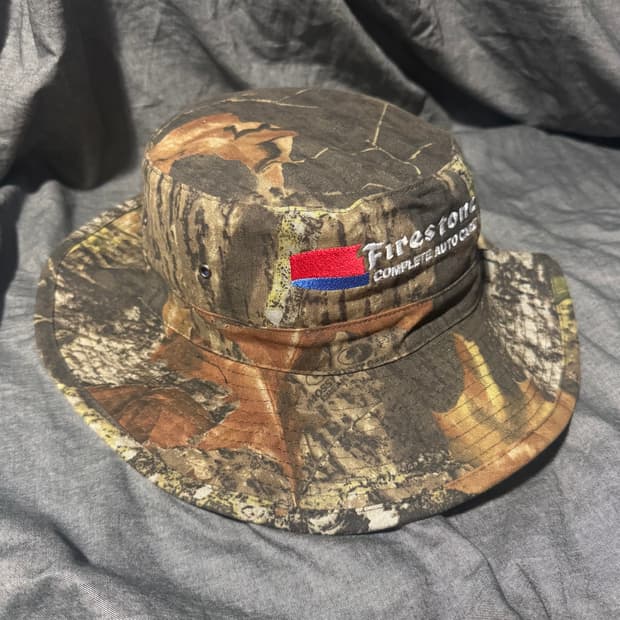 Slogger's Realtree Bucket Hat