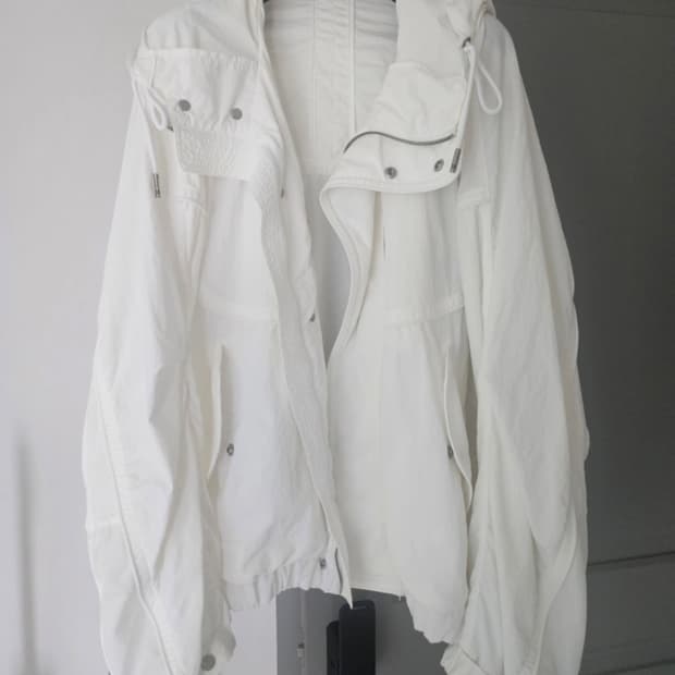 송지오옴므 후드 점퍼 윈드브레이커 50사이즈